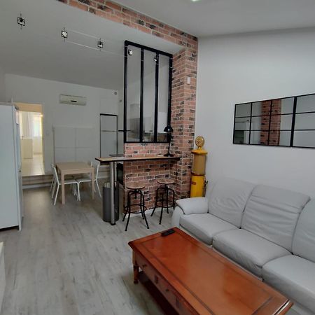 בזייה Appartement T2 48 M2 Independant Parking Public Gratuit A Proximite מראה חיצוני תמונה