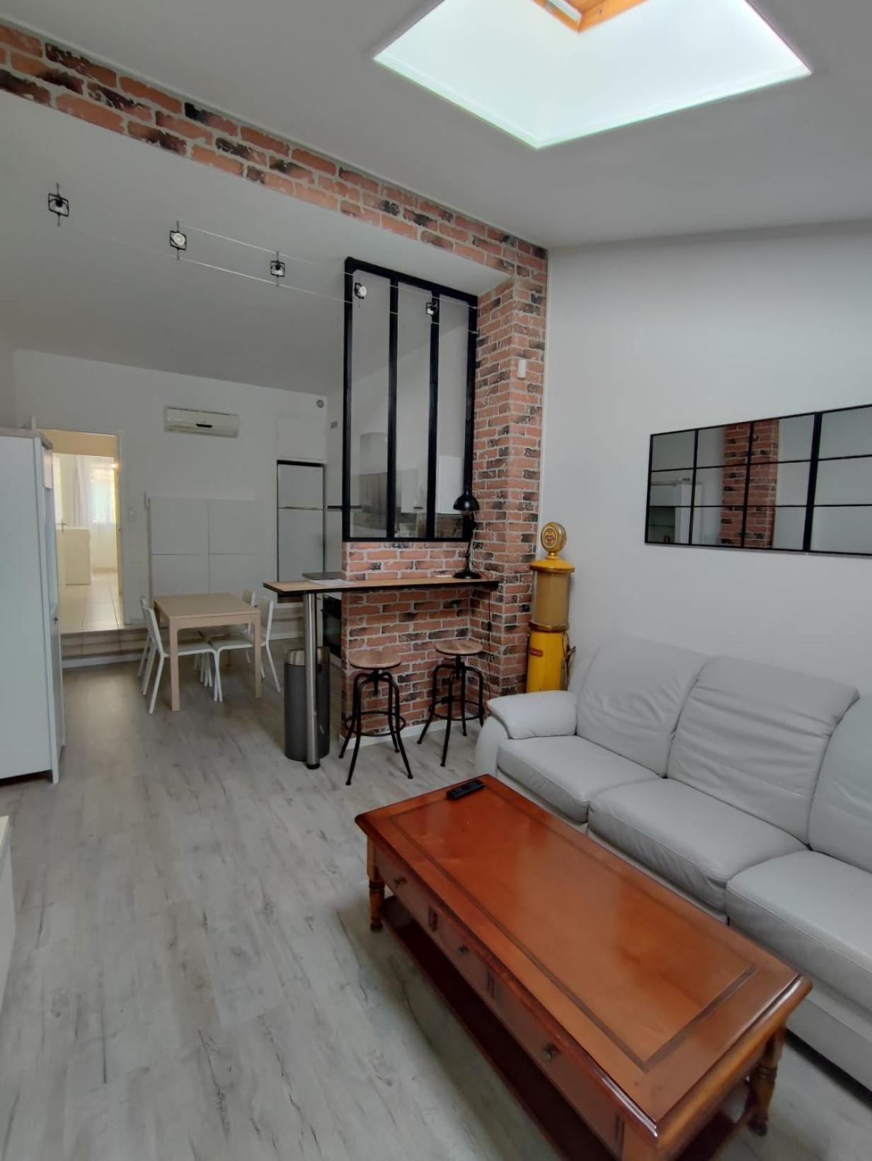 בזייה Appartement T2 48 M2 Independant Parking Public Gratuit A Proximite מראה חיצוני תמונה